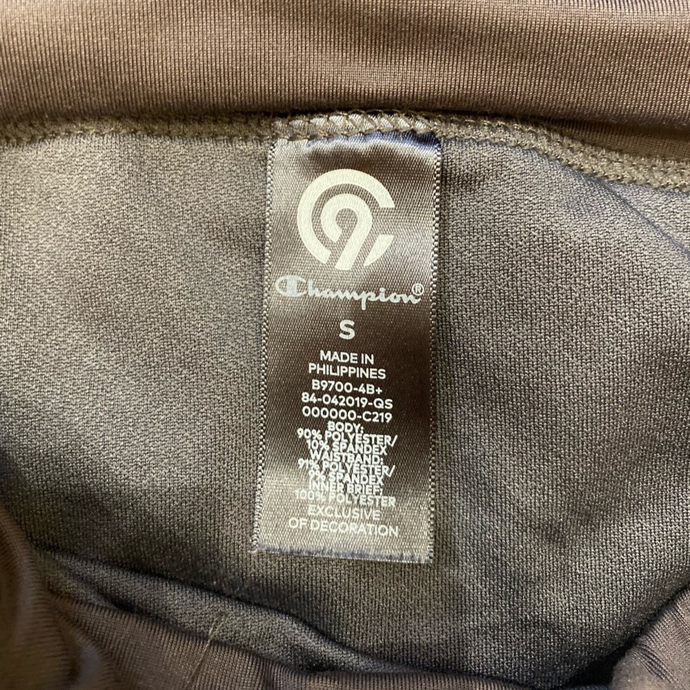 Shorts - Picture 2 of 2